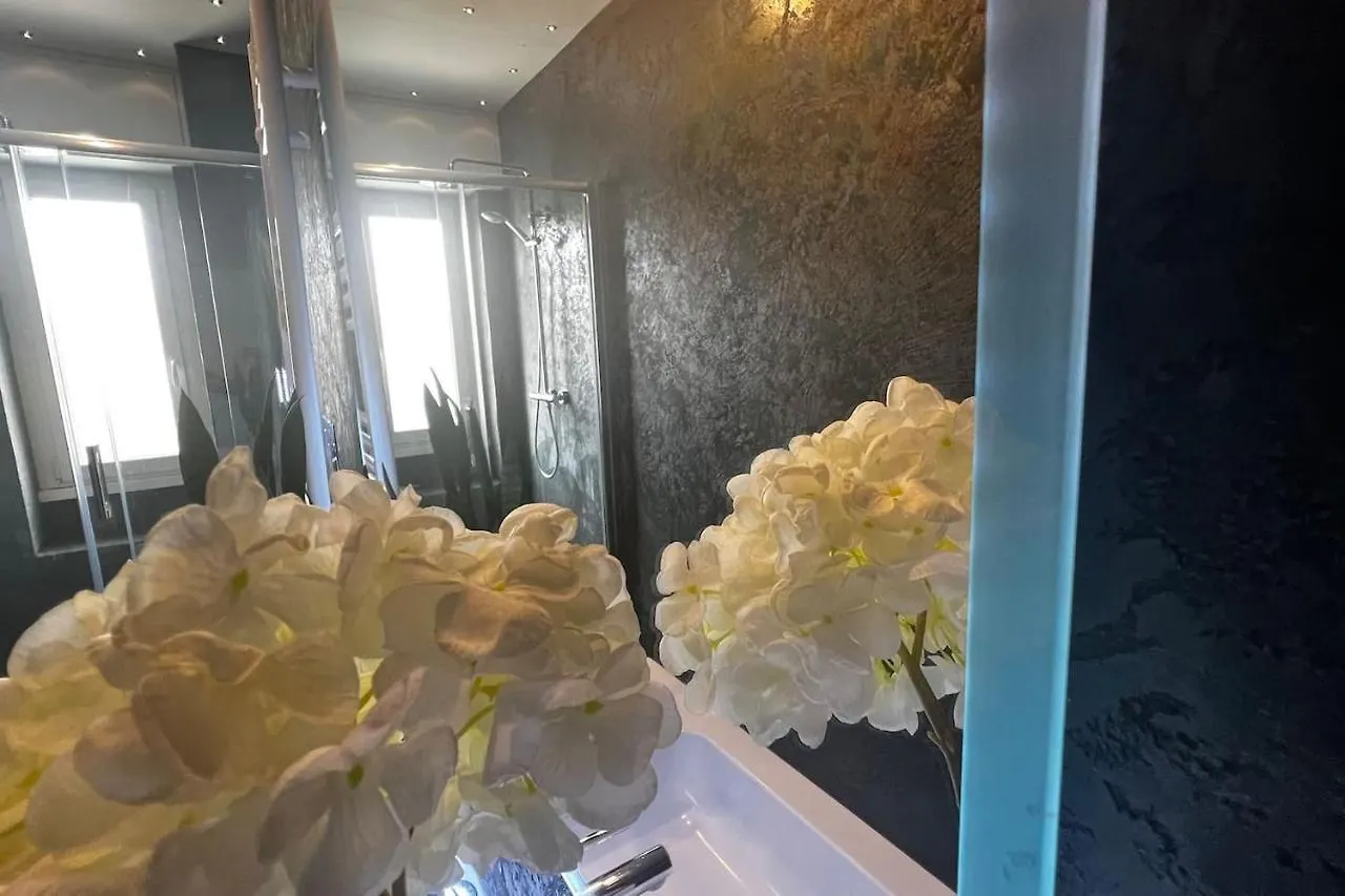 Appartamento Prestigioso Trilocale Sui Navigli Con A/C & Wi-Fi Milano