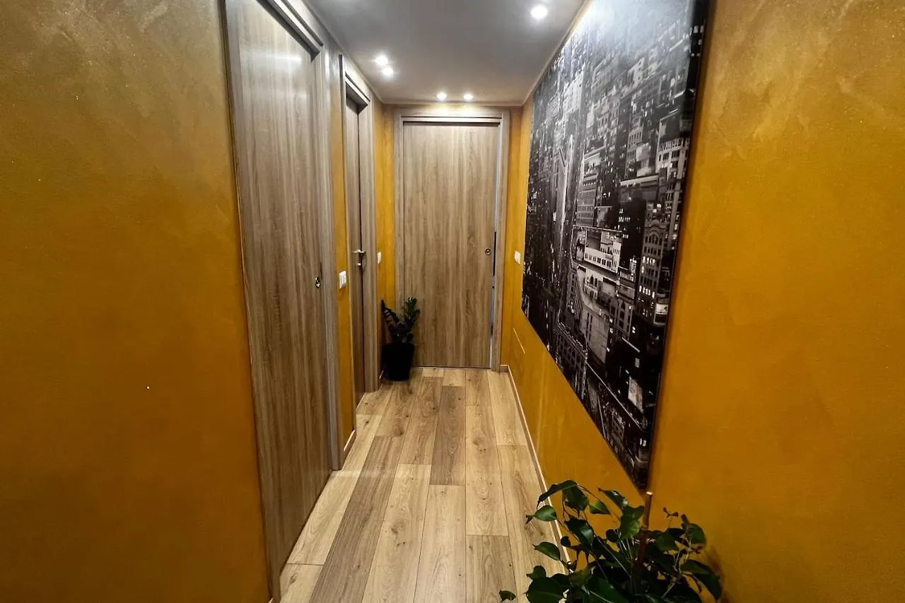 Appartamento Prestigioso Trilocale Sui Navigli Con A/C & Wi-Fi Milano