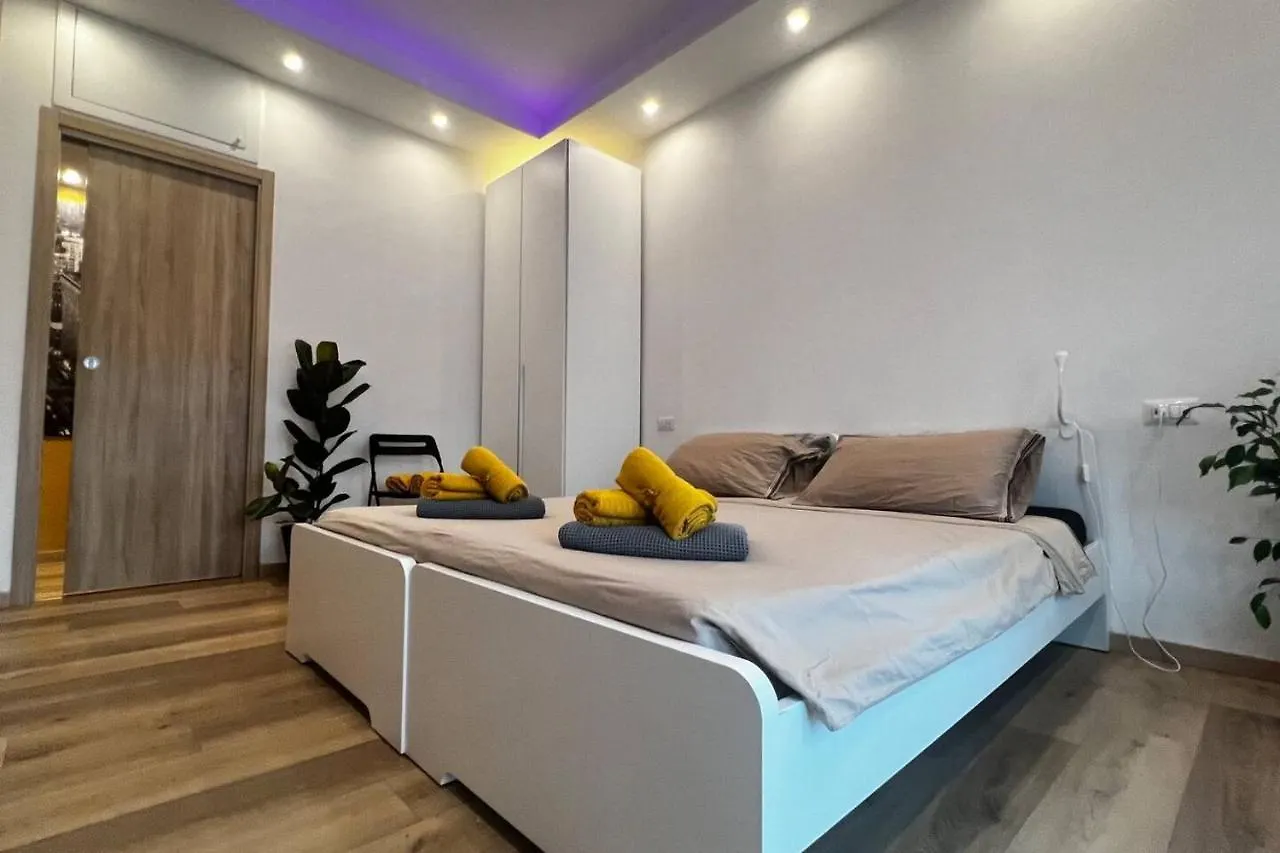 Prestigioso Trilocale Sui Navigli Con A/C & Wi-Fi Apartment Milan 0*,  Italy