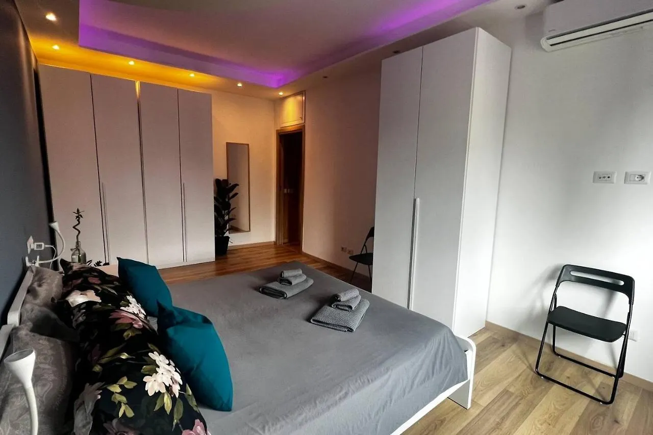 Prestigioso Trilocale Sui Navigli Con A/C & Wi-Fi Apartment Milan Italy